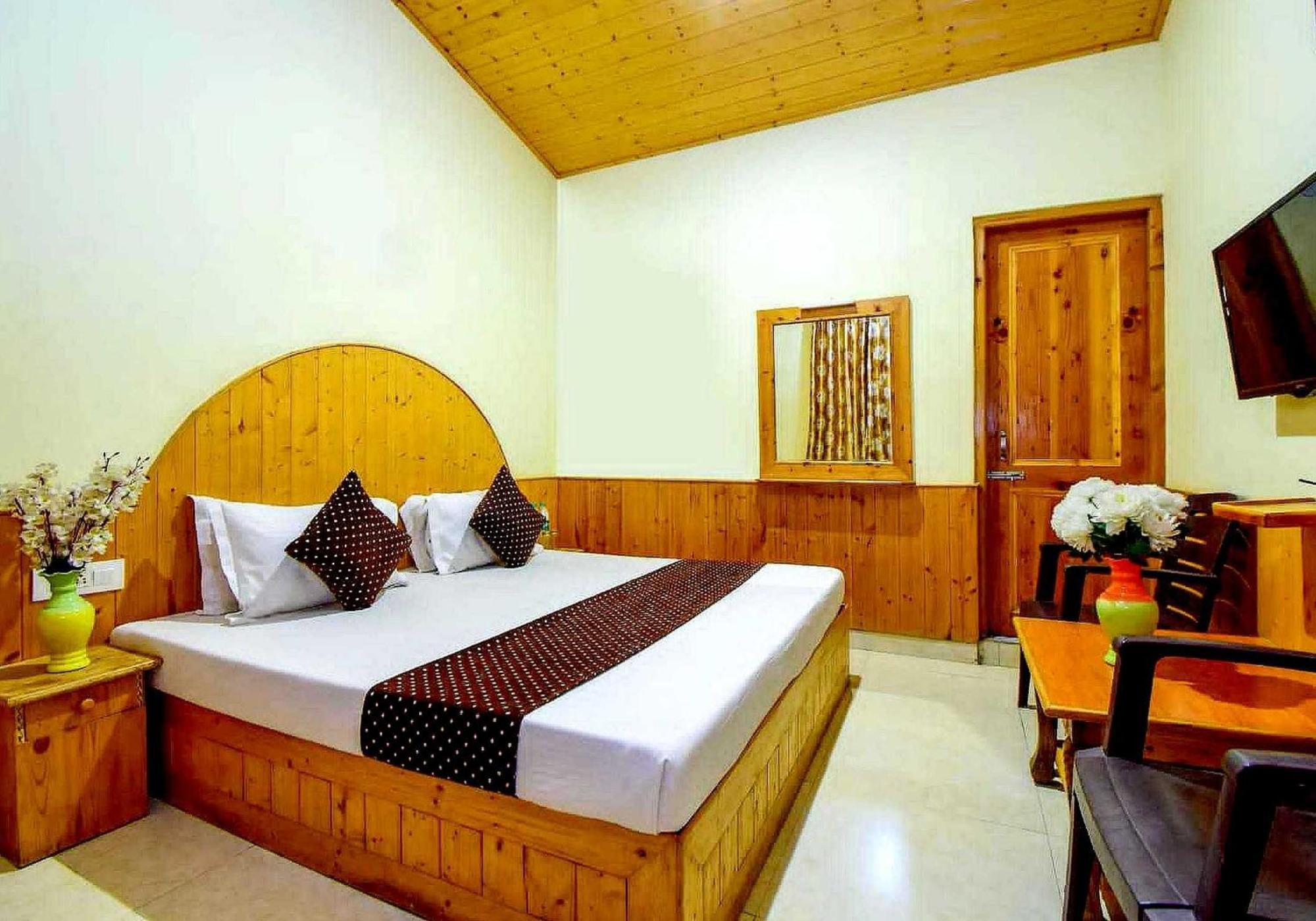 Oyo Flagship 82405 Cochin Villa 马拉里 外观 照片