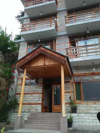 Oyo Flagship 82405 Cochin Villa 马拉里 外观 照片